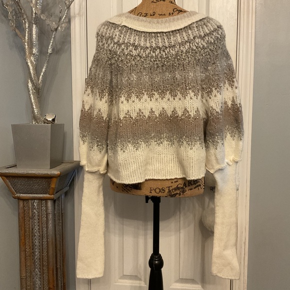 Free People Home for the Holidays Sweater - Picture 6 of 9